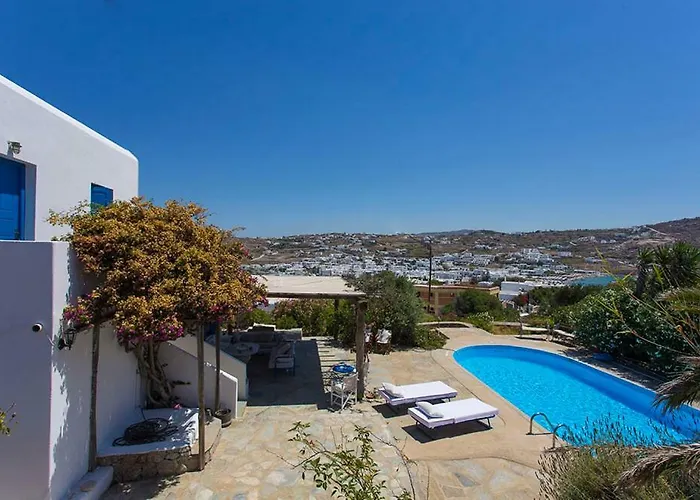 Traditional Mykonian Villa Ornos (Mykonos)